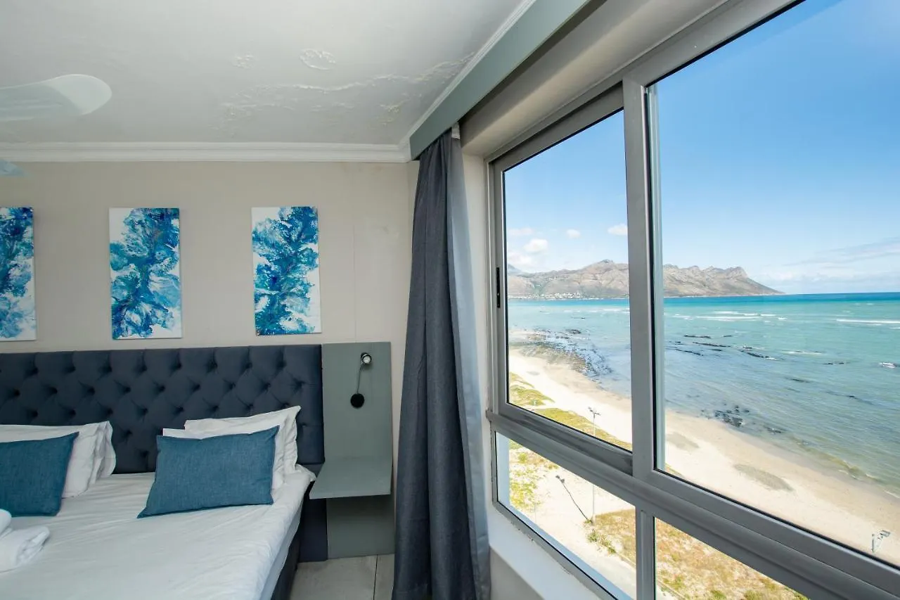 Ocean Breeze Hotel Strand