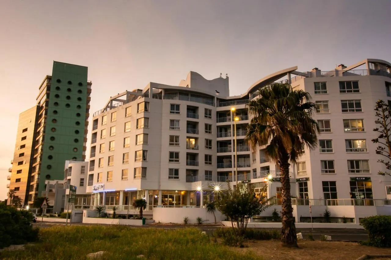 Ocean Breeze Hotel Strand