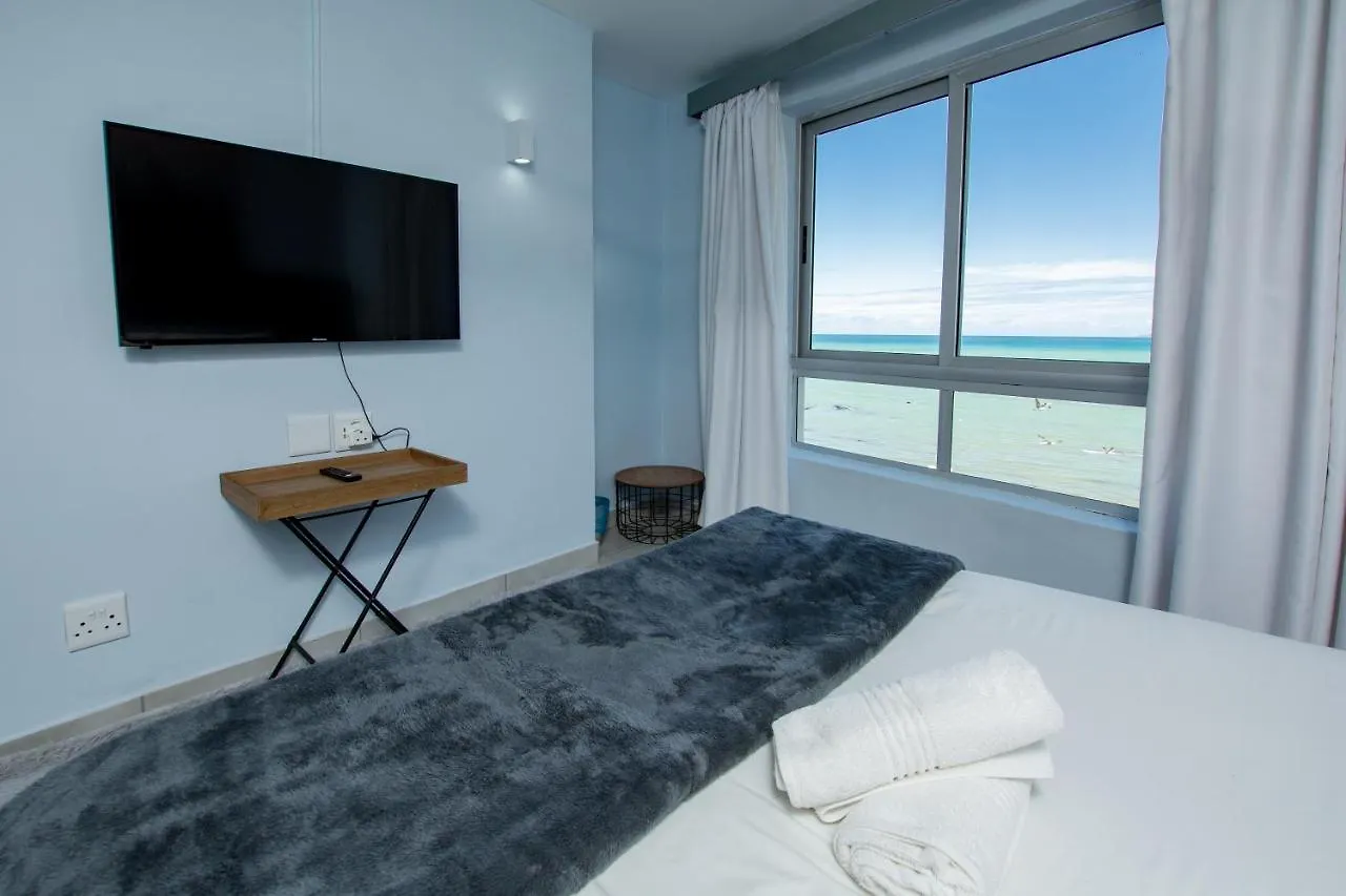 Ocean Breeze Hotel Strand