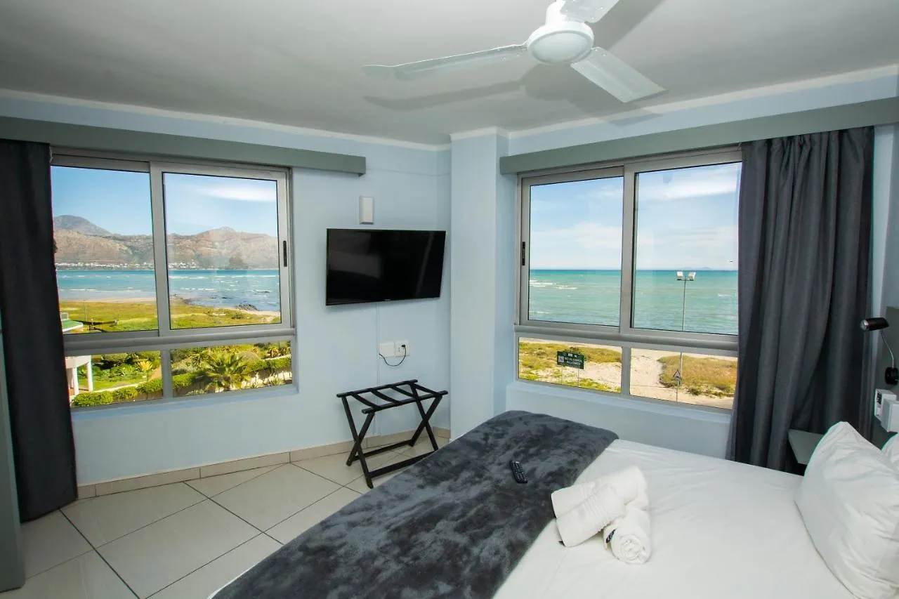 Ocean Breeze Hotel Strand 3*,  South Africa