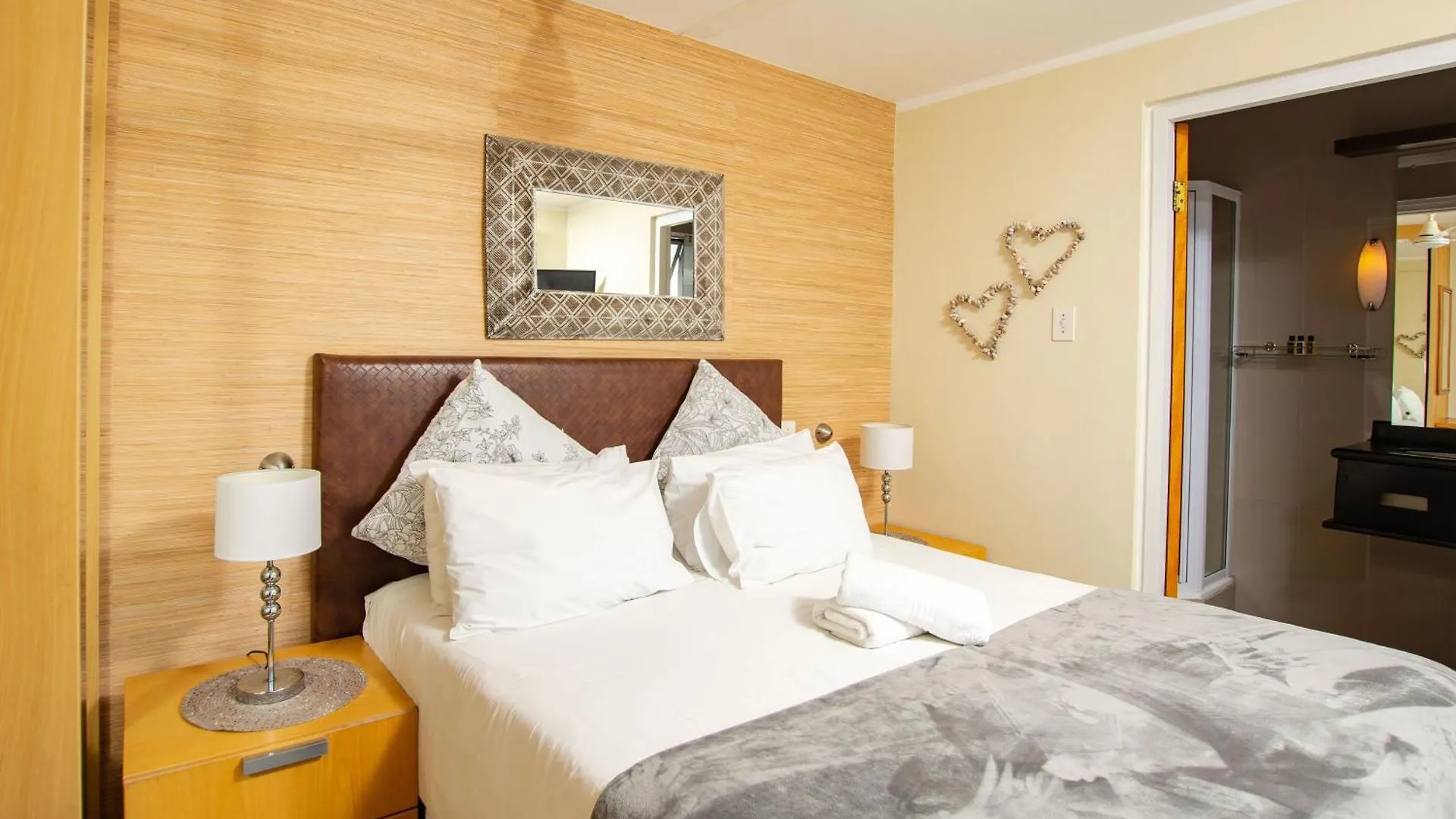 Ocean Breeze Hotel Strand