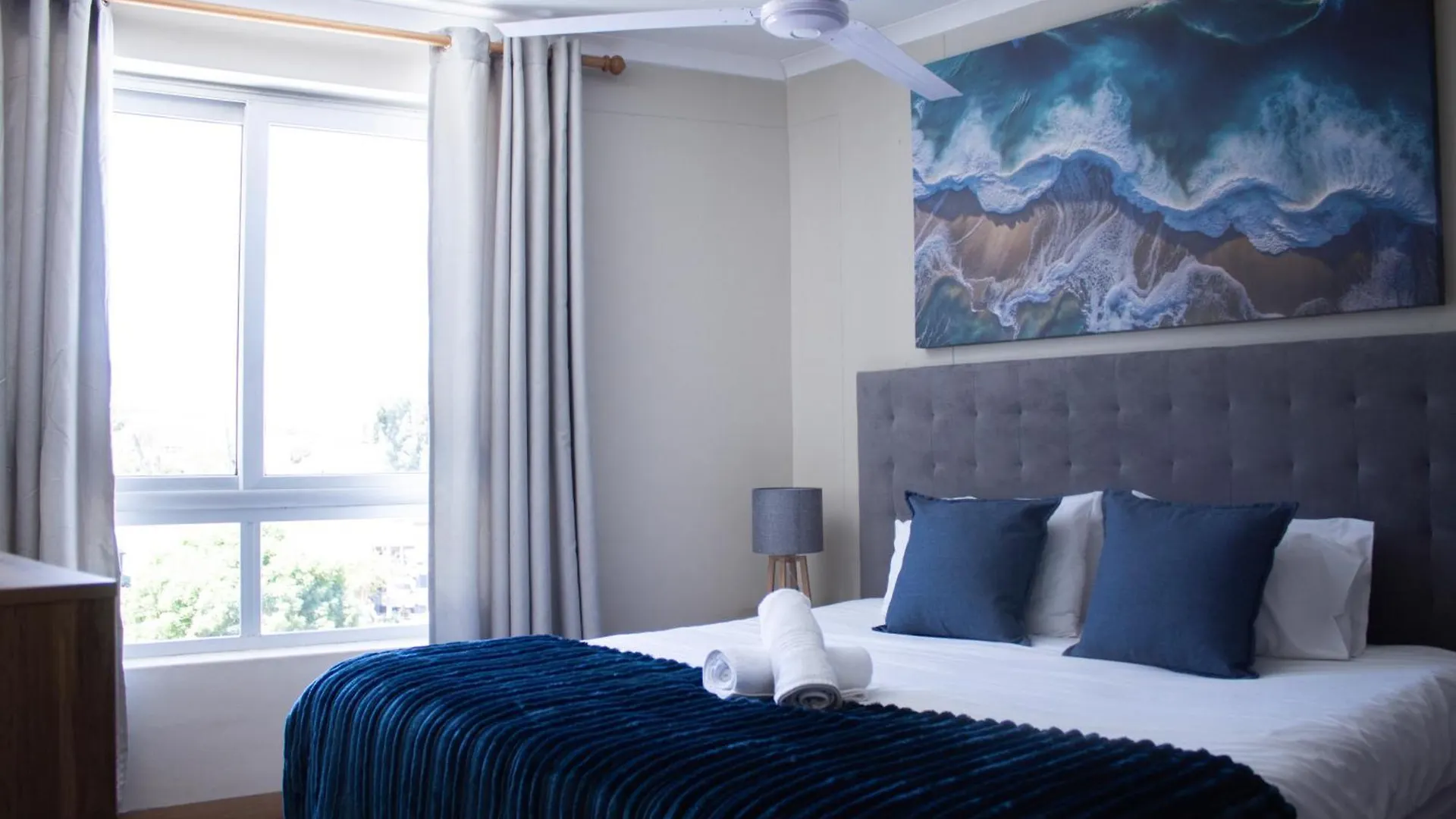 Ocean Breeze Hotel Strand 3*,