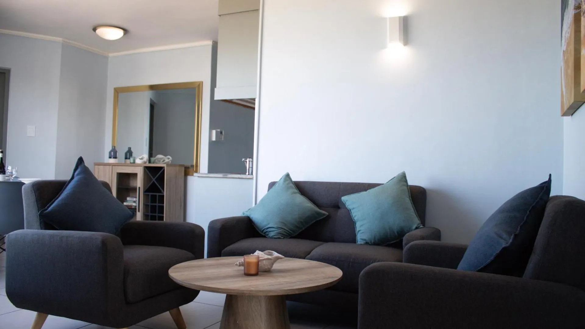 Ocean Breeze Hotel Strand