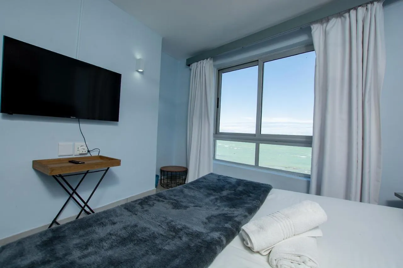 Ocean Breeze Hotel Strand 3*,