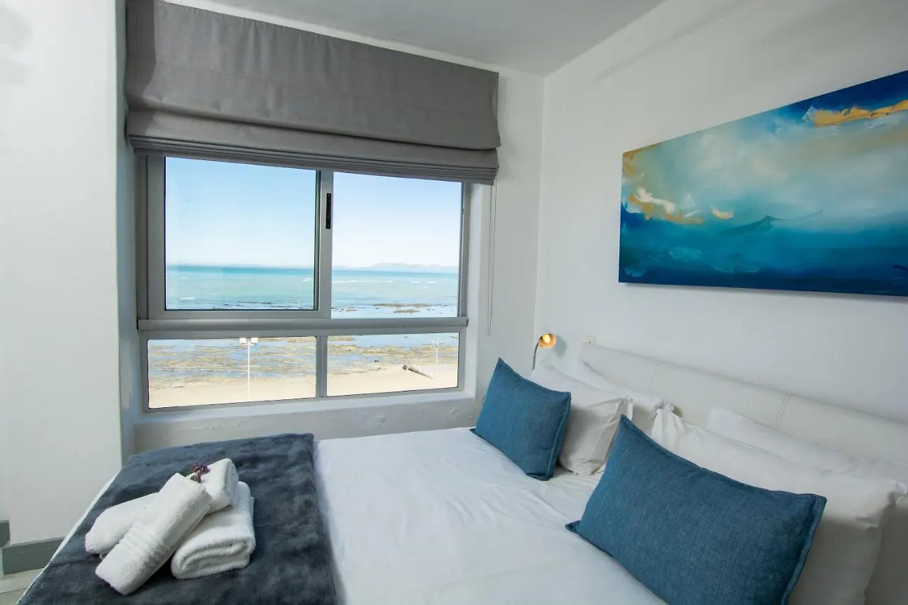 Ocean Breeze Hotel Strand